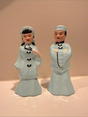Vintage Asian Figurines Woman And Man Aqua Black Tan 5” Tall 1950's